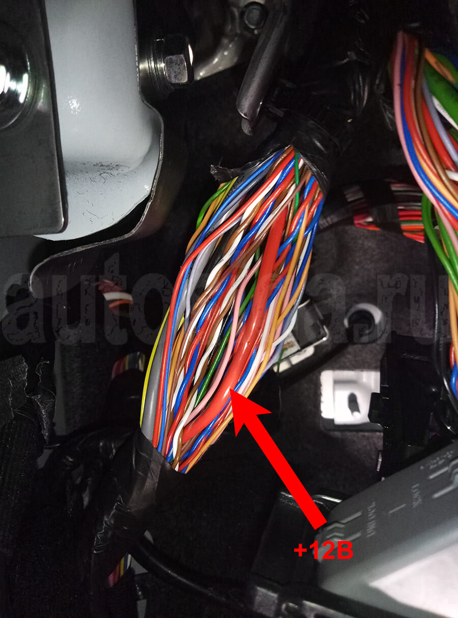 Питающий +12В на Hyundai Creta 2016-2020 +12В на Hyundai Creta 2016-2020