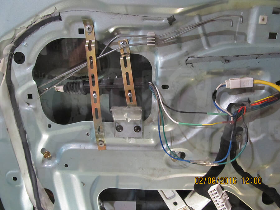 5-ти контактный электропривод Hyundai Matrix – установка привода в дверь водителя