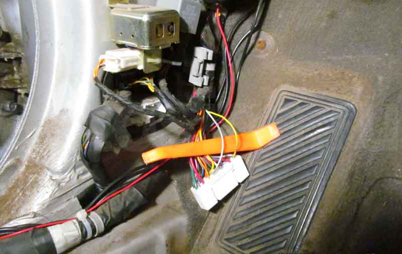 Разъём центрального замка Подключение к центральному замку