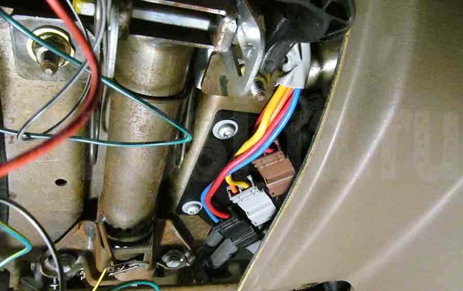 Подключение к жгуту замка зажигания на Iran Khodro Samand