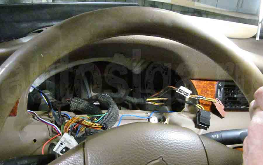 Подключение к жгуту замка зажигания на Iran Khodro Samand