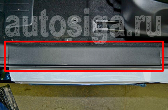Накладка порога двери водителя Накладка порога