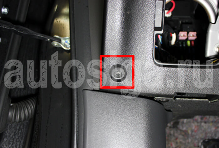 Саморез подторпедника