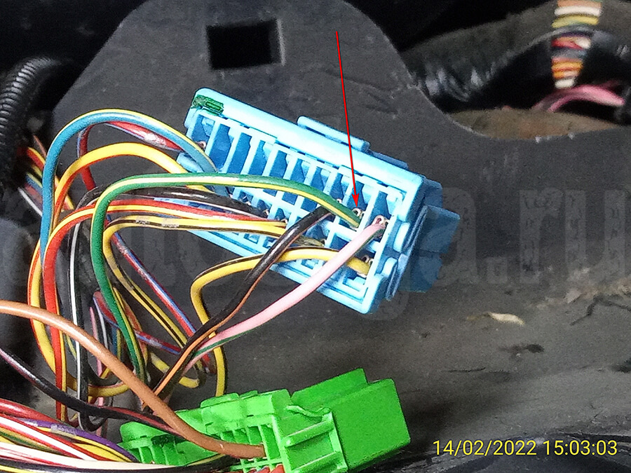 Suzuki Jimny 2008 – провод правого поворота