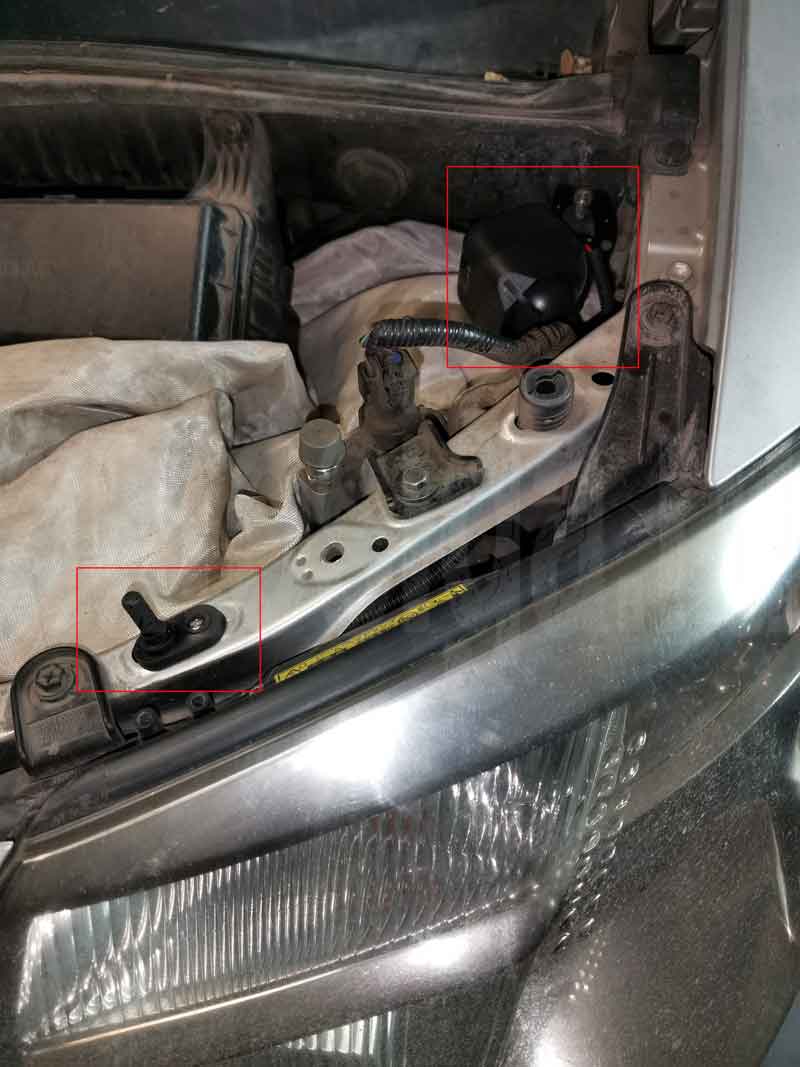 Toyota Alphard Hybrid 2006 – подключение сирены и датчика капота Подключение концевика капота и установка сирены