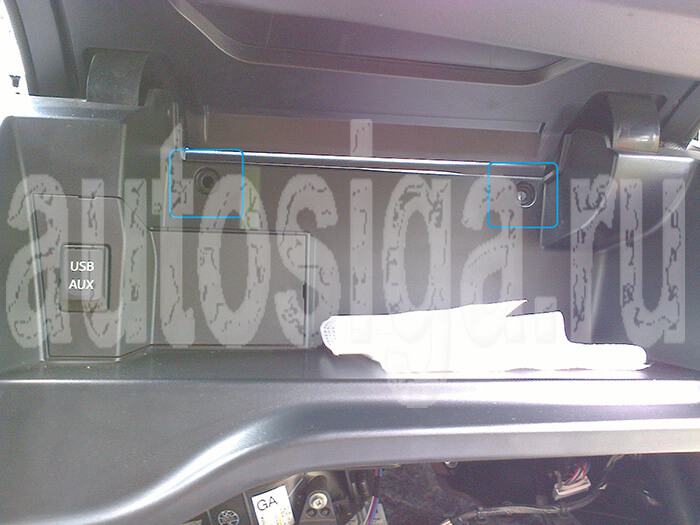 Установка сигнализации на Toyota Auris 2007-2011 Установка сигнализации на Toyota Auris 2007-2011