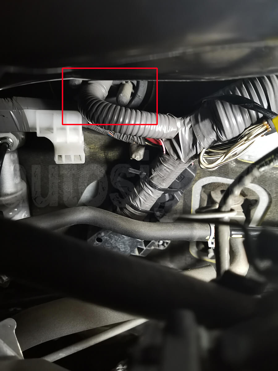 Переход под капот