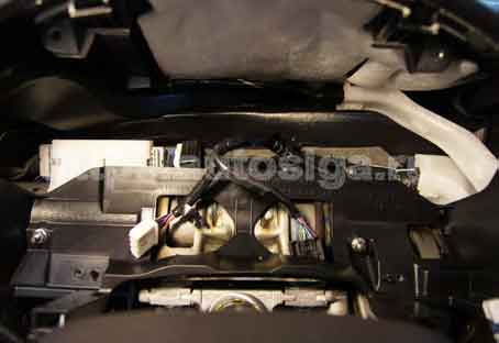 Установка автосигнализации на Toyota Land Cruiser 200