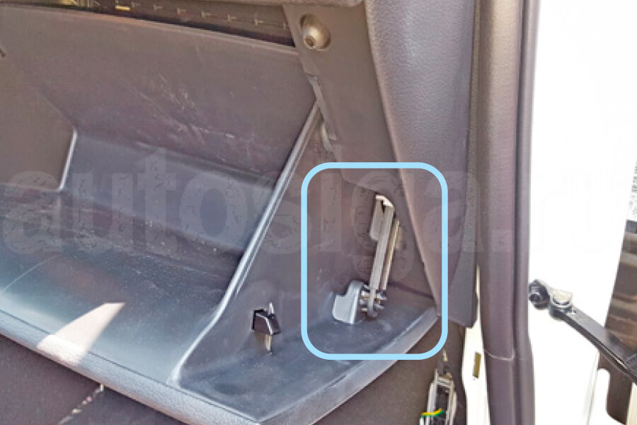 Kia Soul 2019-2023 Бардачок, ограничитель Киа Соул 2019-2023 Бардачок, ограничитель