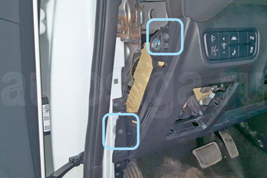 Kia Soul 2019-2023 Накладка снята Киа Соул 2019-2023 Накладка снята