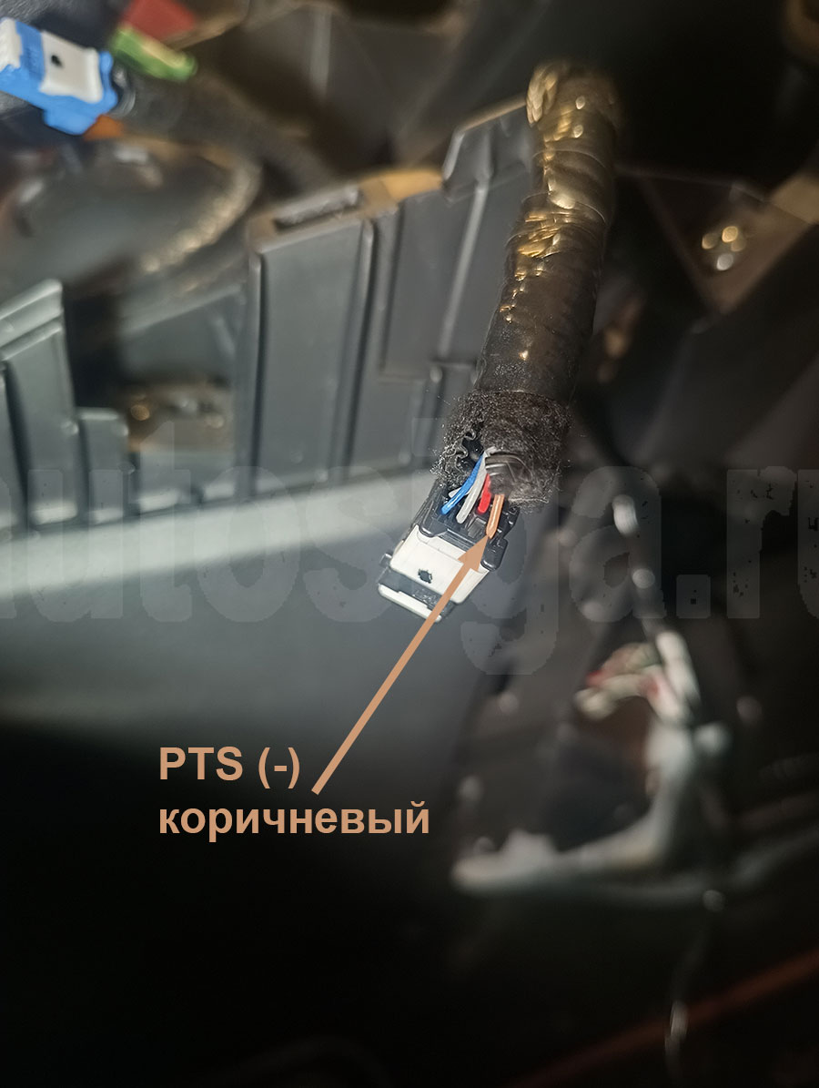 Nissan Kicks E-Power 2021: PTS на кнопке Start Stop Nissan Kicks E-Power 2021: провод PTS на кнопке запуска